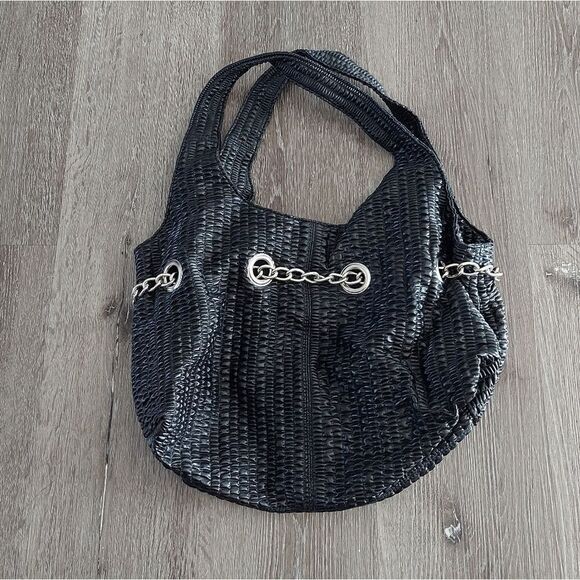 Kenneth Cole Reaction Black Shoulder Hobo Style Bag With Chain Detail - Picture 4 of 6